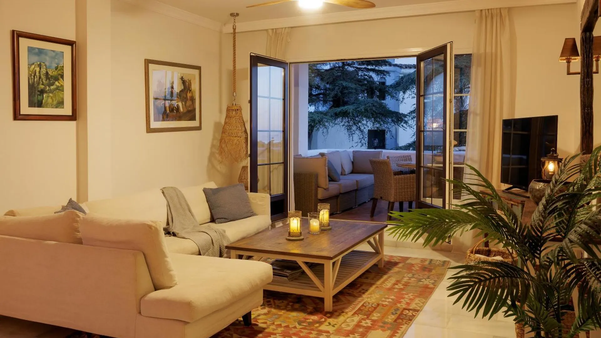 Marbella Banus Suites - Aldea Blanca Terraces Views 0*,  스페인