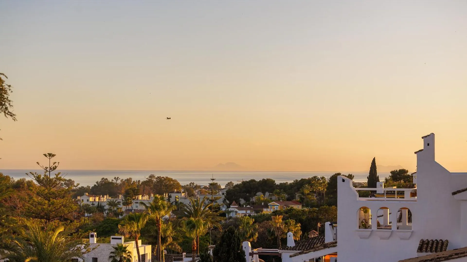 Marbella Banus Suites - Aldea Blanca Terraces Views 0*,  스페인