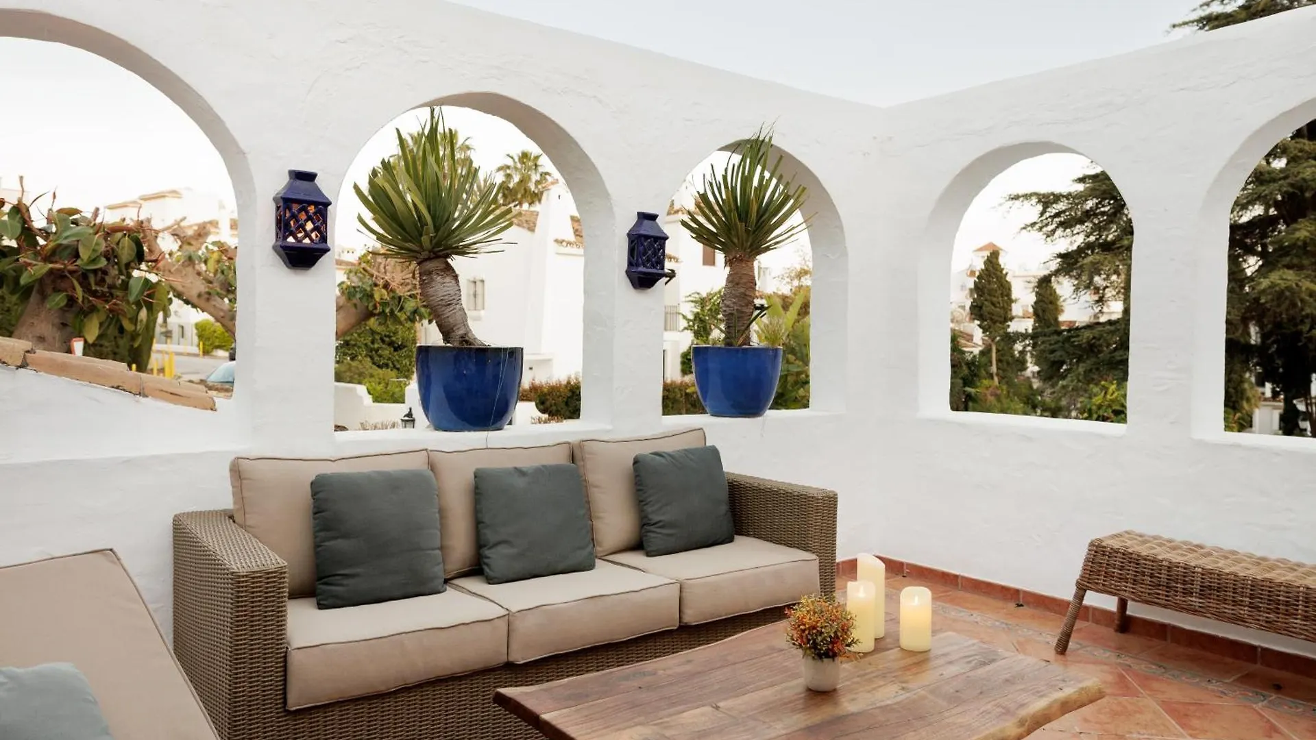 Marbella Banus Suites - Aldea Blanca Terraces Views